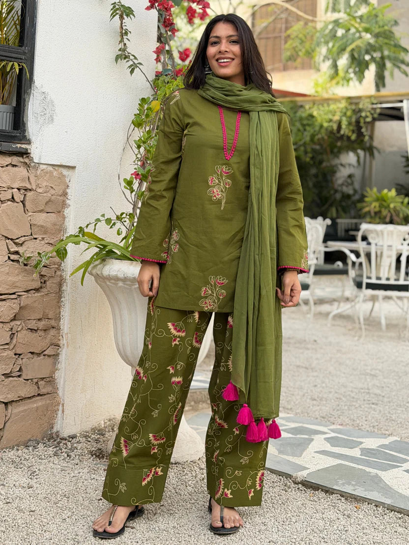 Aarohi Classic Olive Salwar Suit