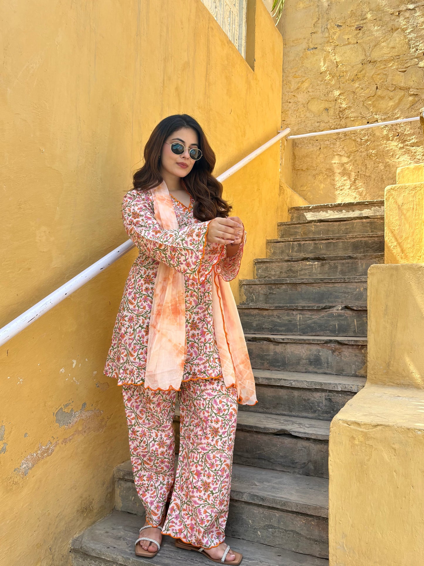 Hairat Peach Farshi Set