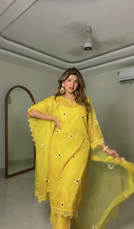 Sirat Sunshine 4-piece set – crafted  Suit