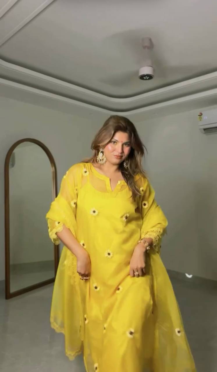 Sirat Sunshine 4-piece set – crafted  Suit