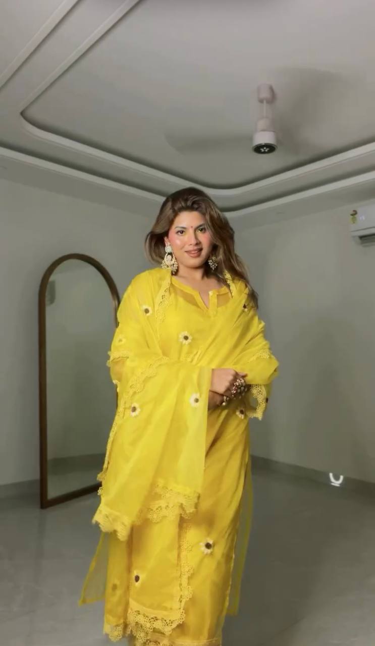 Sirat Sunshine 4-piece set – crafted  Suit